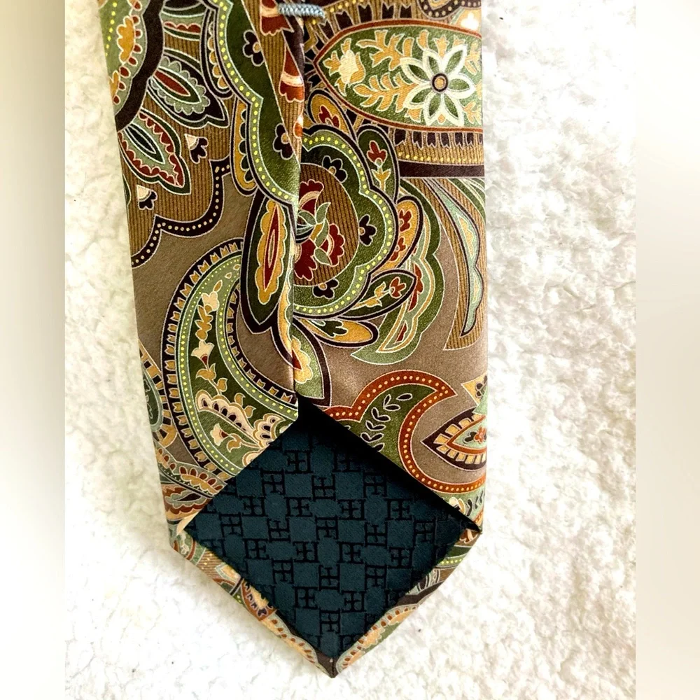 Perry Ellis tie - Picture 6 of 7